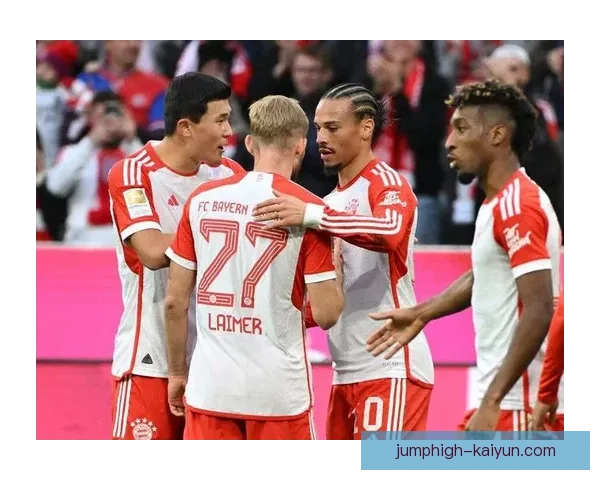 金玟哉国家德比表现值得关注，展现出出色竞技状态。